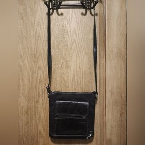 Giani Bernini Black Messenger Bag with Minimalist Design